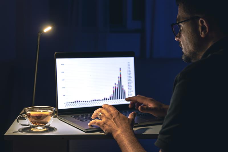 Enterprise workflow system tracking time and billing automatically to eliminate revenue leakage